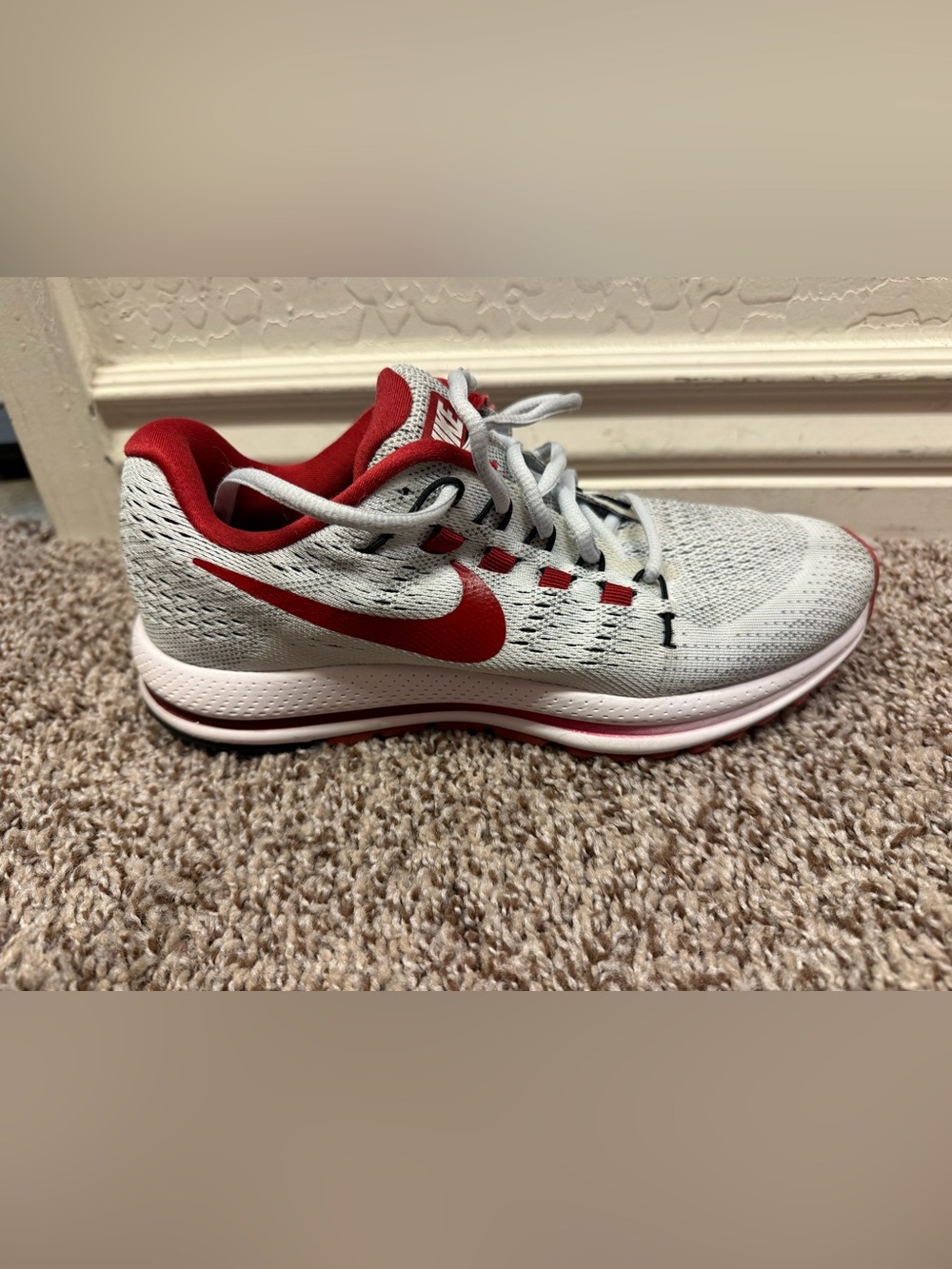 Nike Women’s White and Red Athletic Running Shoe